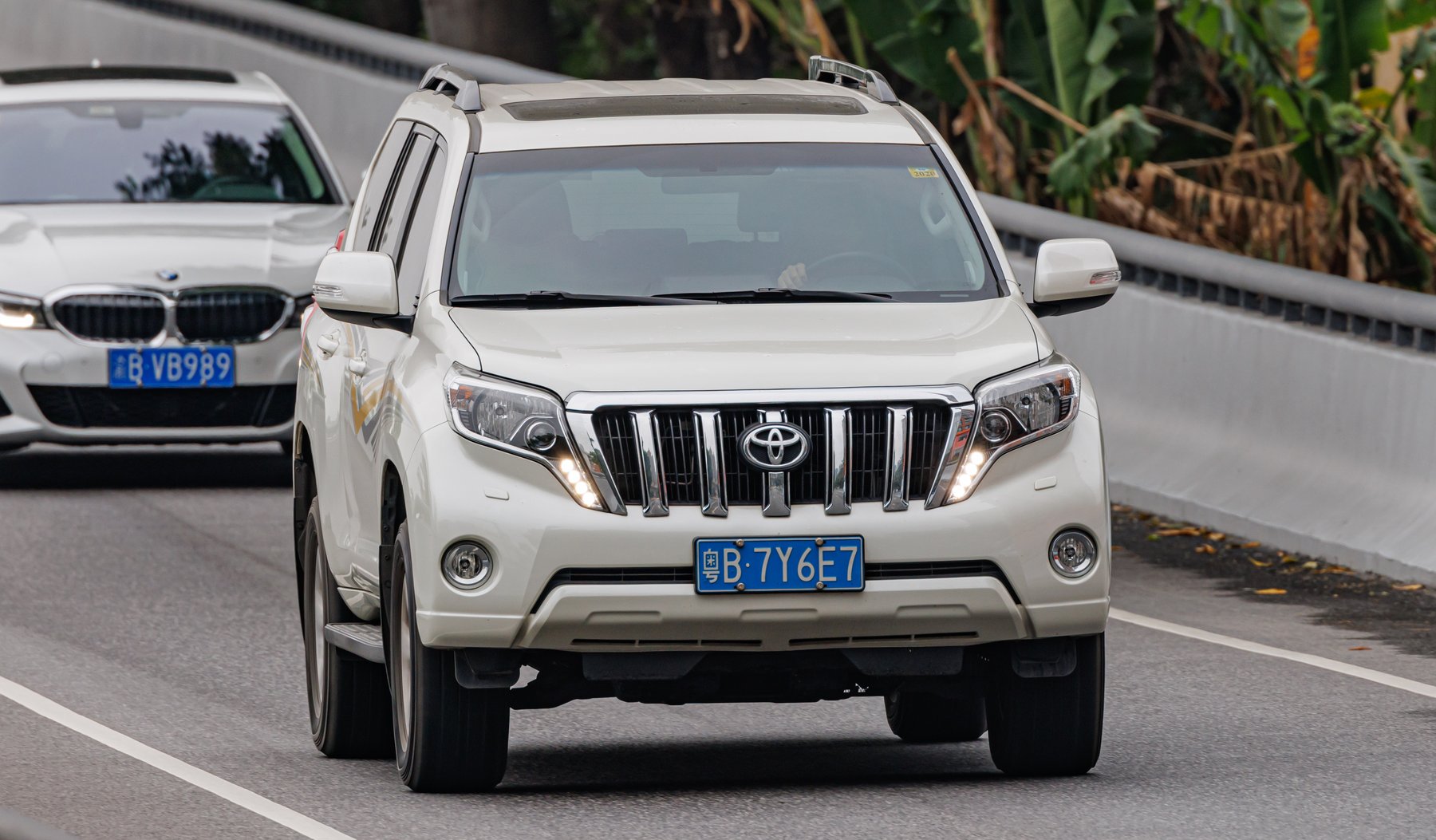 Van Toyota LAND CRUISER PRADO