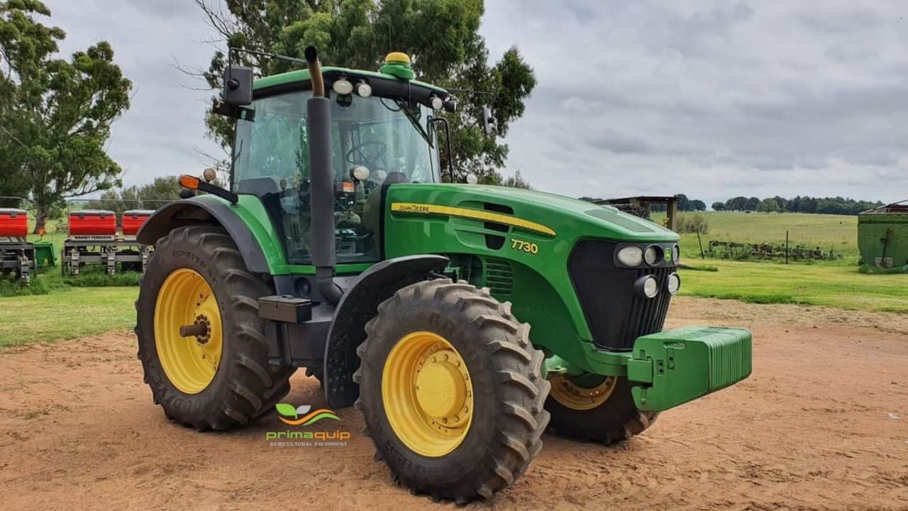 Tractor John Deere 7730 152 PTO hp MFWD