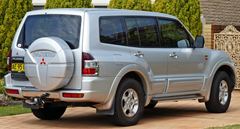 Mitsubishi PAJERO 3.0 GLS HRLS