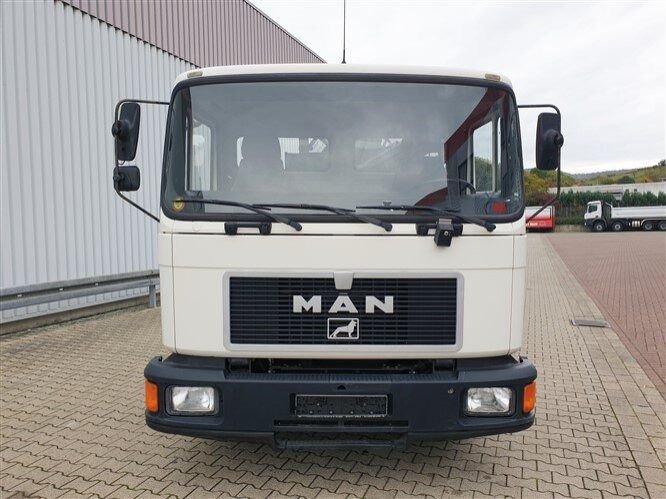 Truck MAN 14.152 F/3200