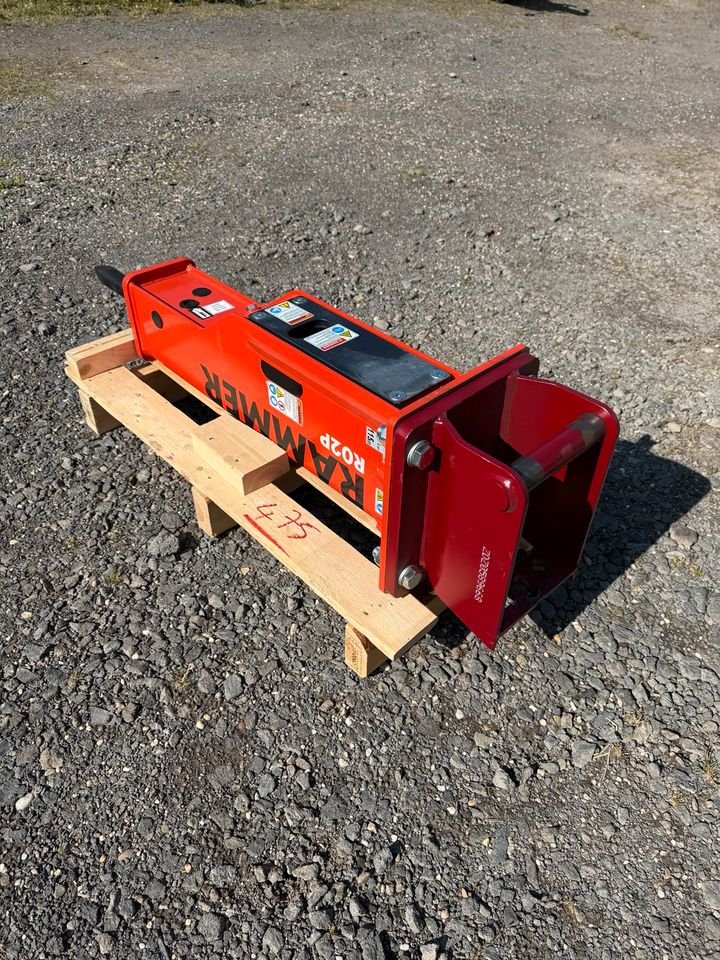 Rammer / Sandvik R02P