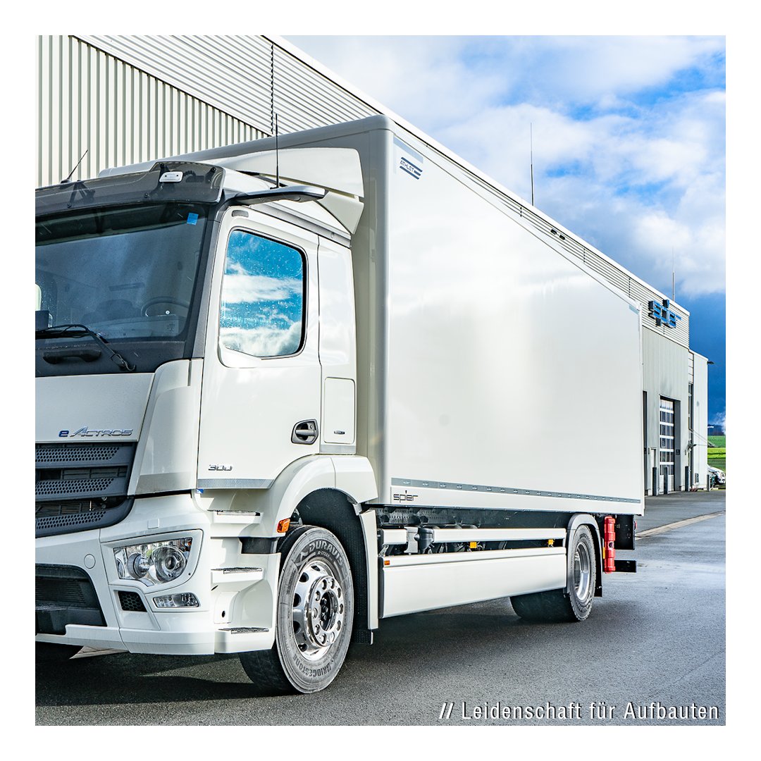 Truck Mercedes Spier P70
