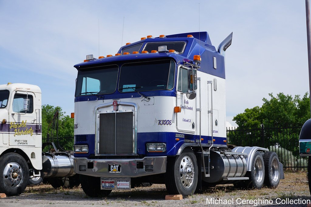 Lastwagen Kenworth K 100 E