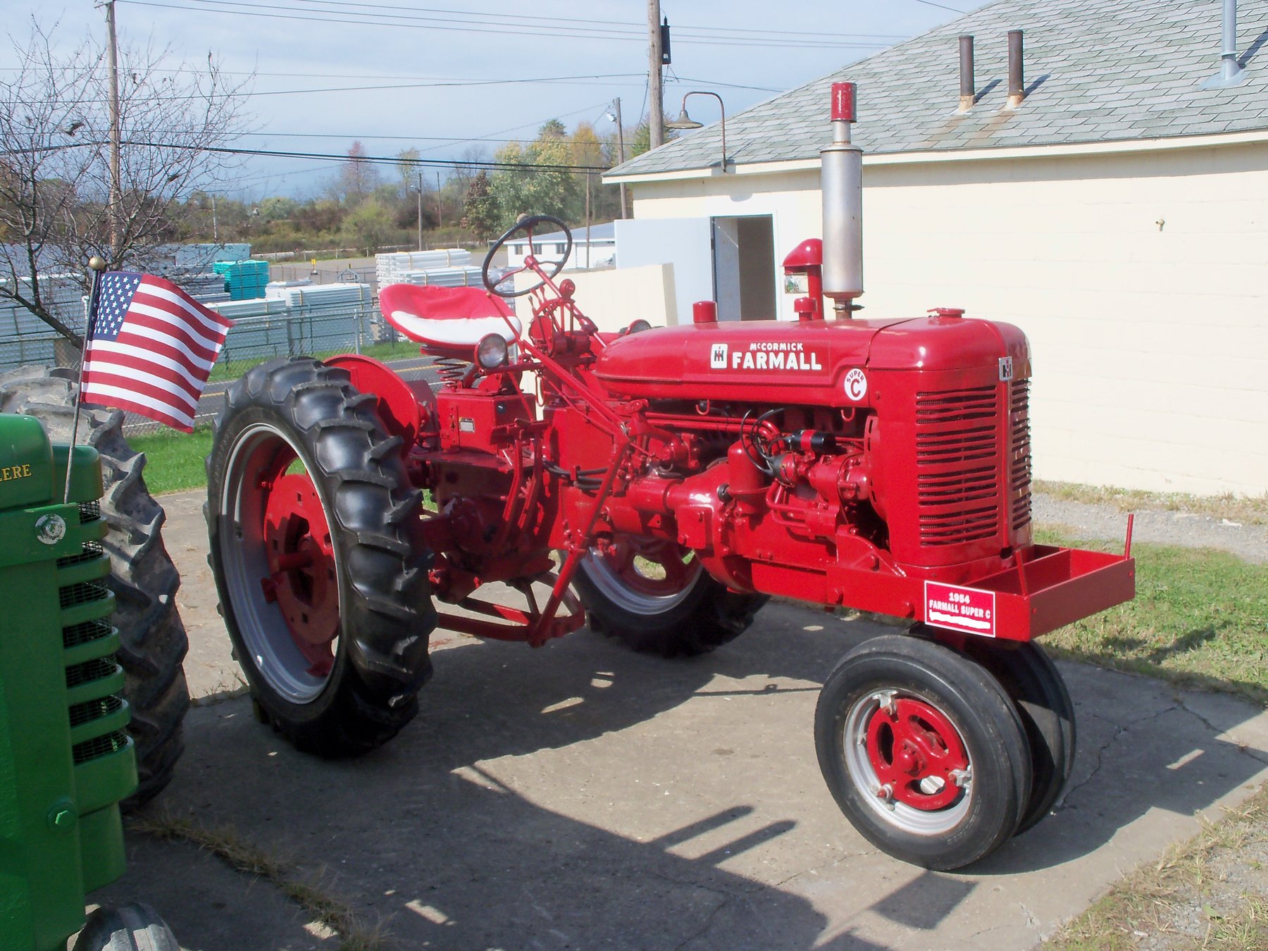 Tractor McCormick SUPER W-6