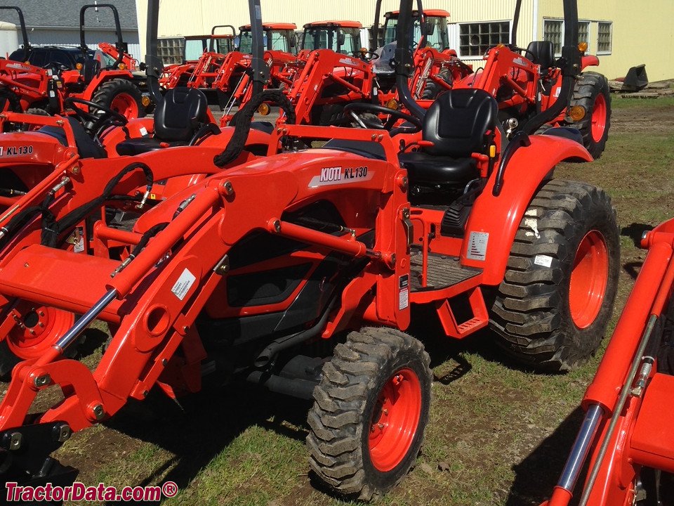 Tractor Kioti CK30 HST