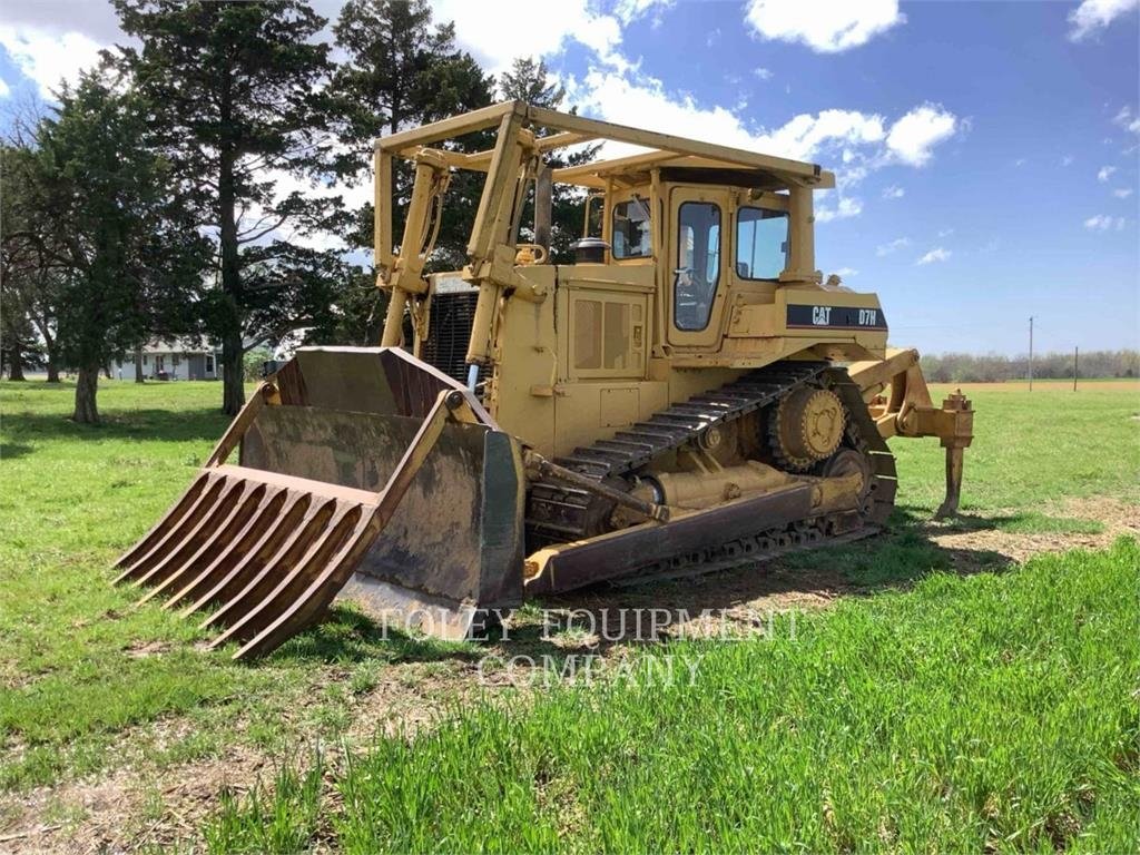 Caterpillar D7H