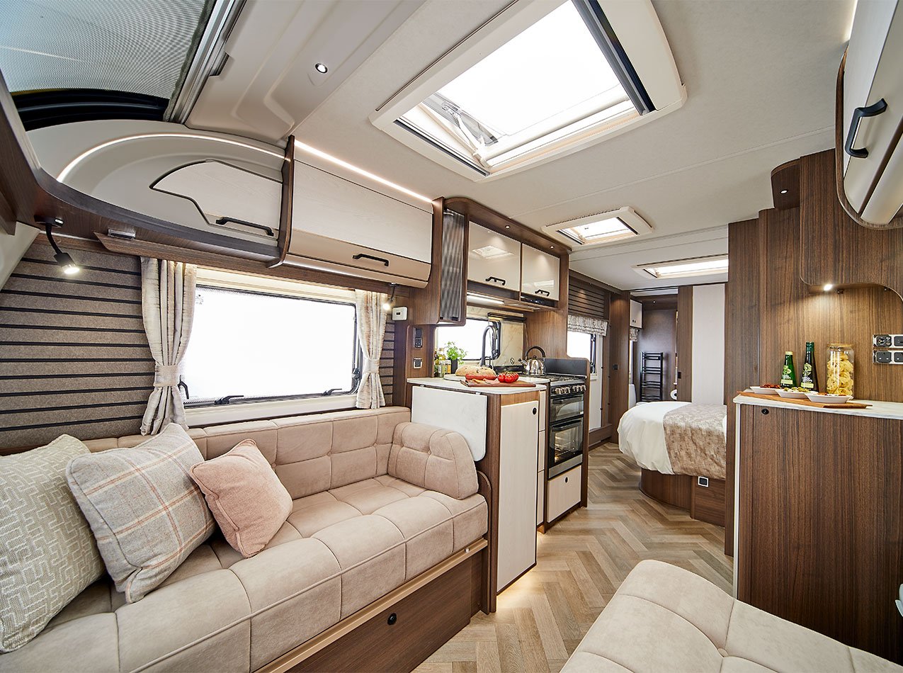 Coachman 560/6
