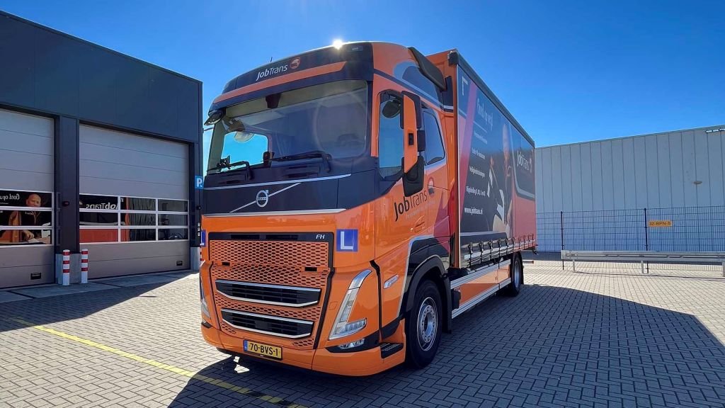 Truck Volvo BAKWAGEN