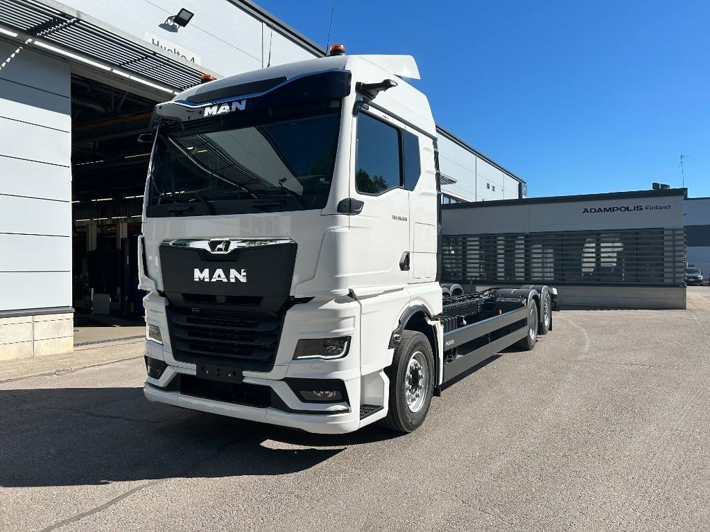 Truck MAN 26,30 6X2-4B-L