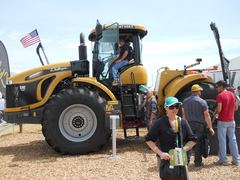 Challenger MT955B