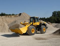 Komatsu WA480-6