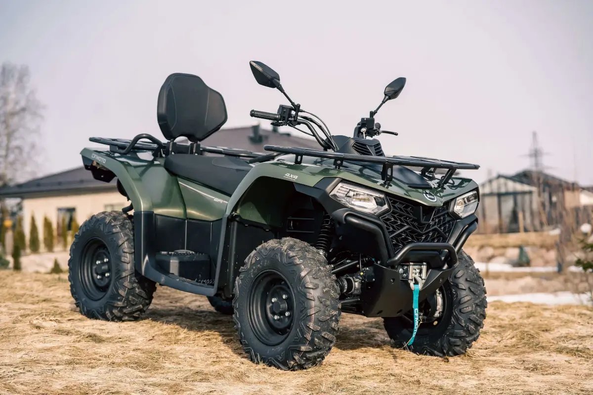 Tractor CF Moto CFORCE520S