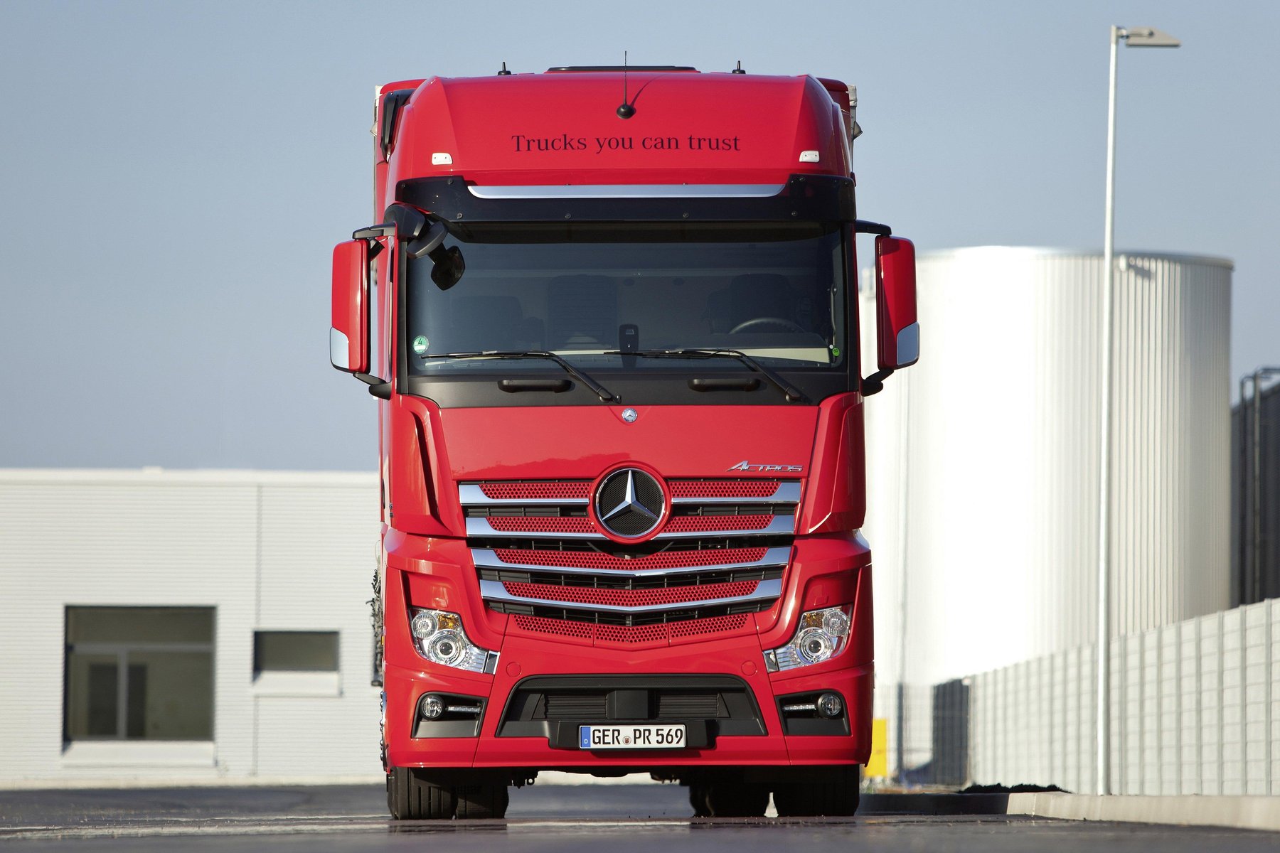 Fahrzeug Mercedes Benz Actros