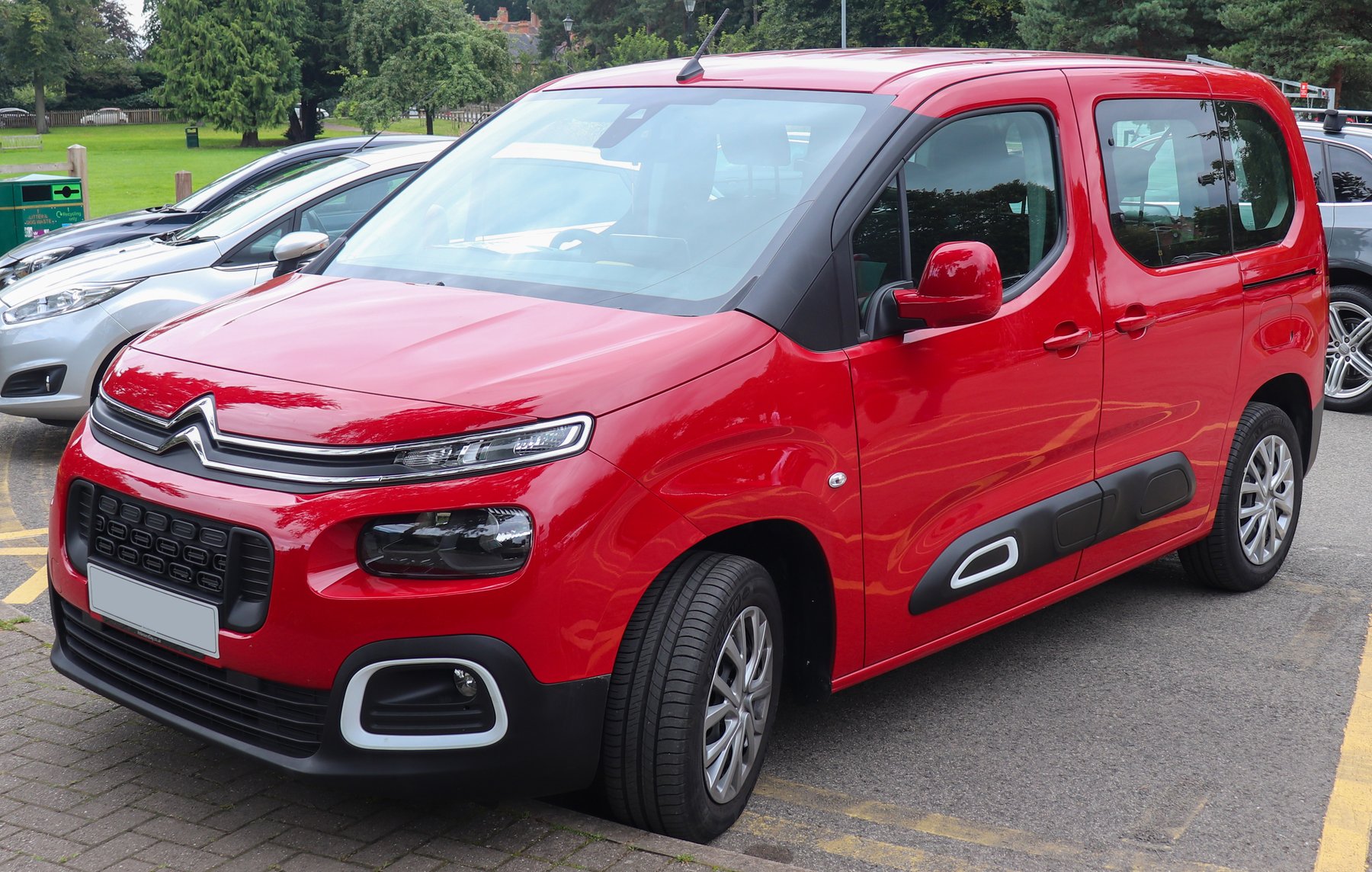 Van Citroën BERLINGO FOURGON 2.0HDI-GCRHYB/269