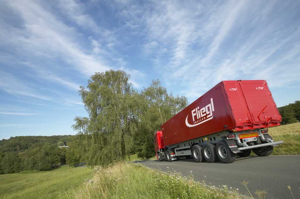 Trailer Fliegl SES260