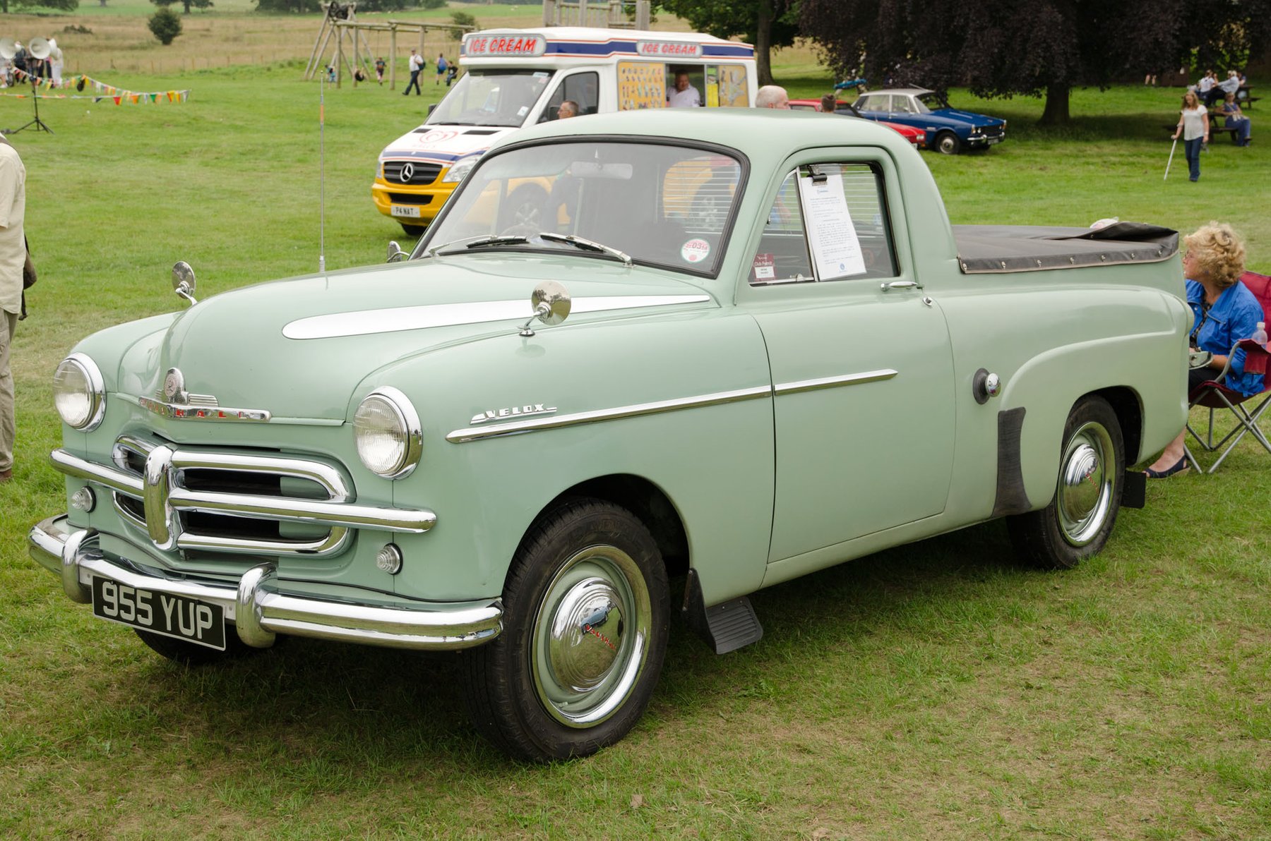 Van Vauxhall C FS 7300