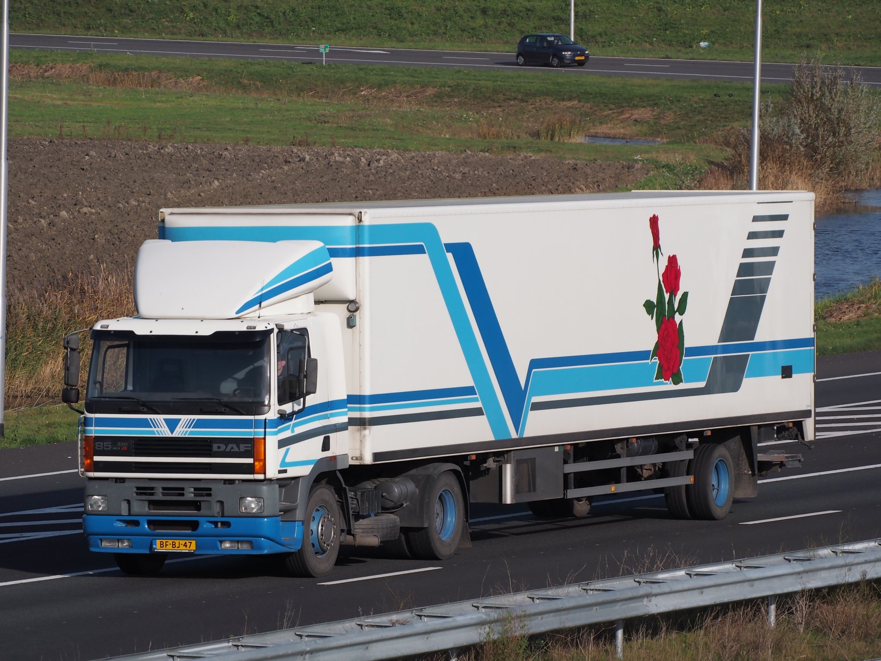 Lastwagen DAF FAD 85.330