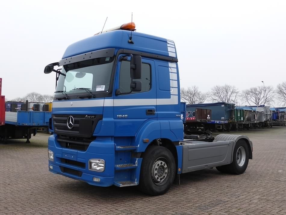 Truck Mercedes Benz 1840 LS AXOR-C