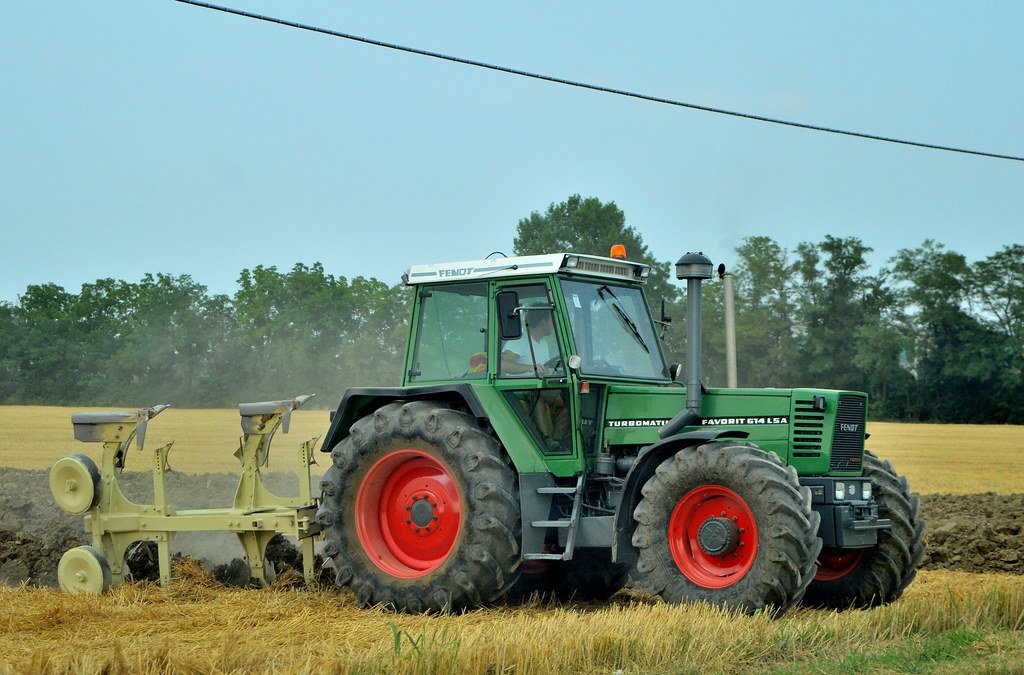 Tractor Fendt 614 LSA GEBR.