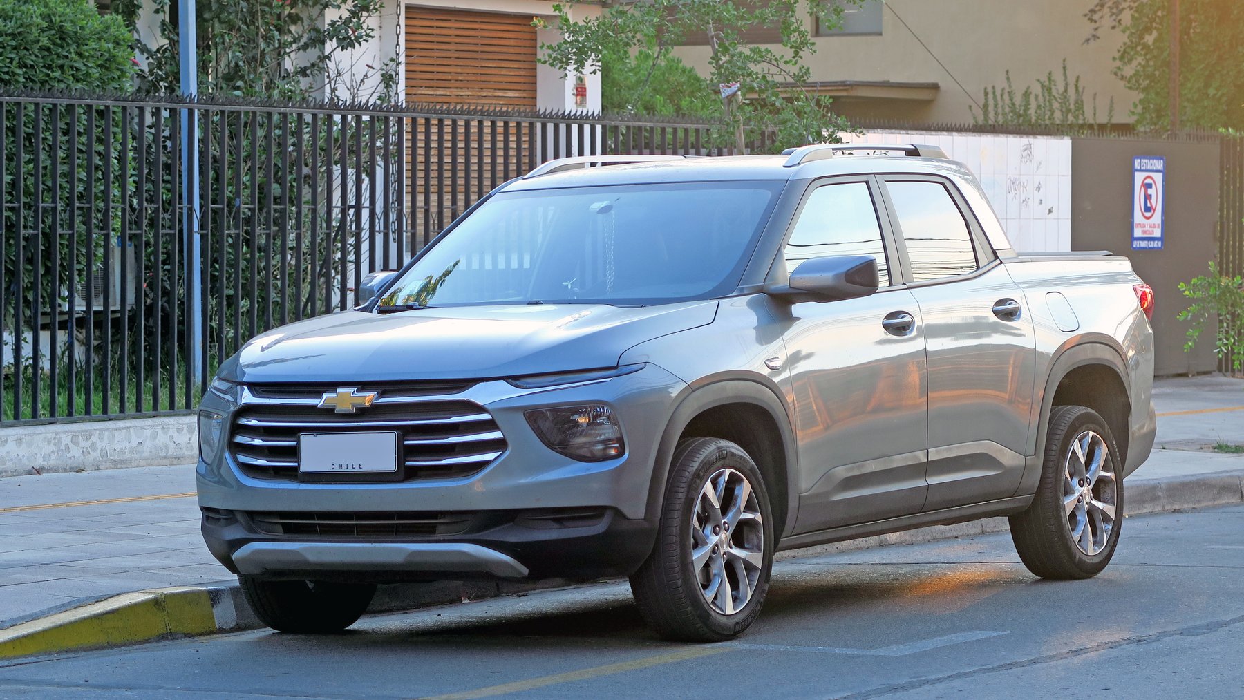 Truck Chevrolet Montana