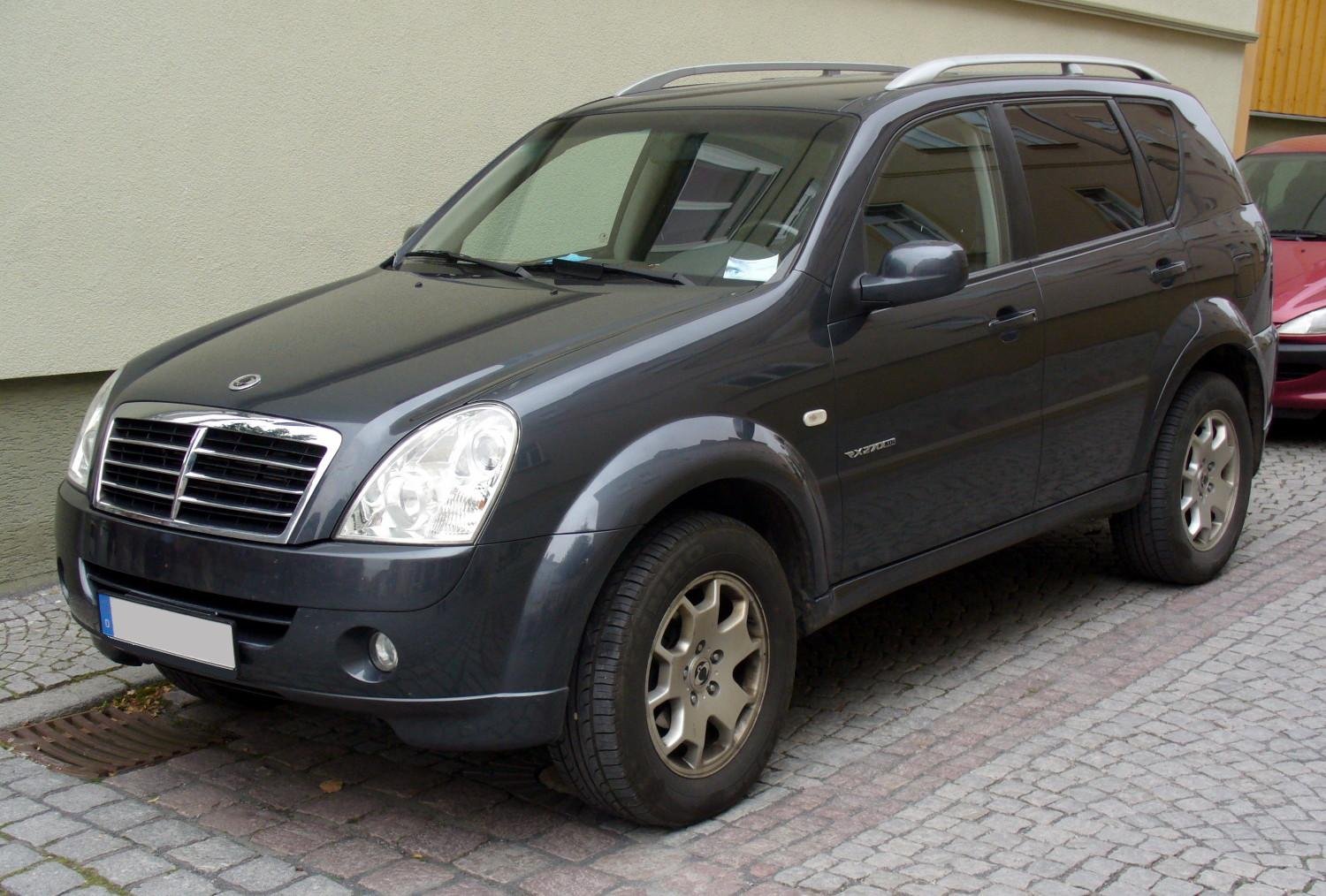 Van Ssangyong REXTON