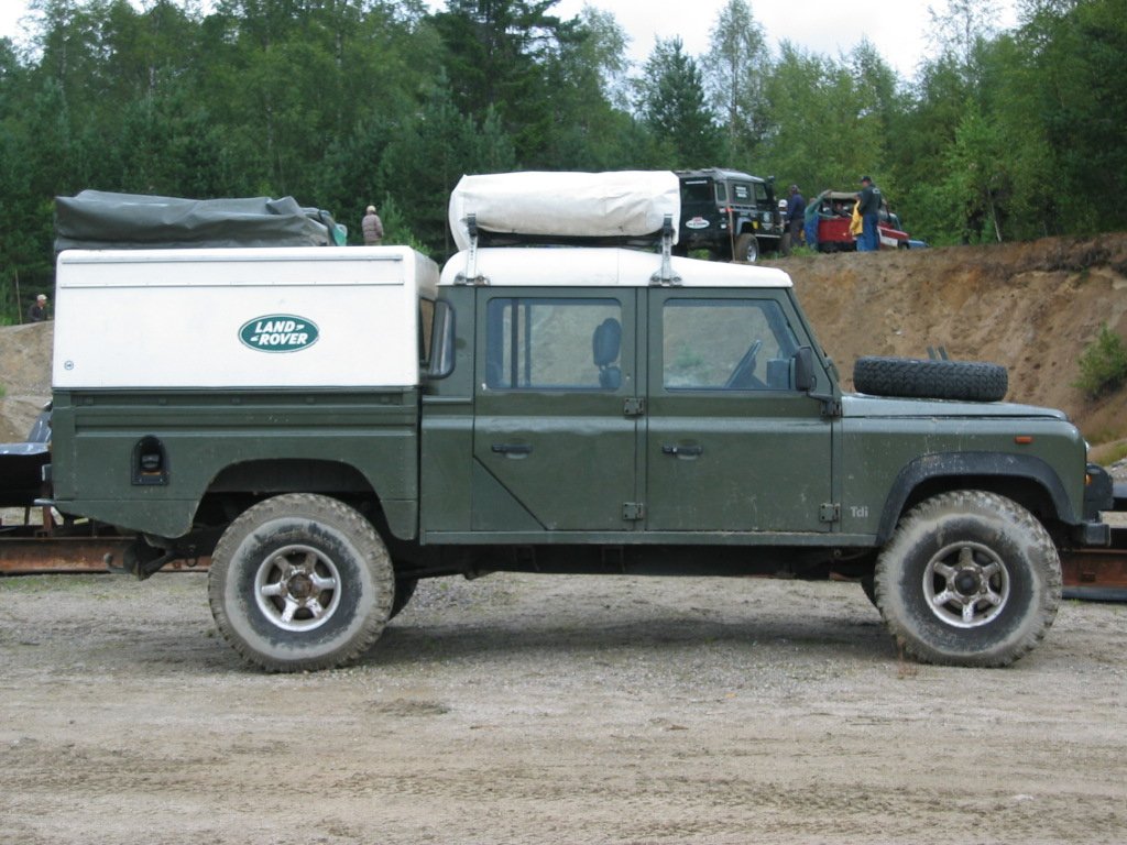 Van Land Rover DETENDER 130 CREW CAB