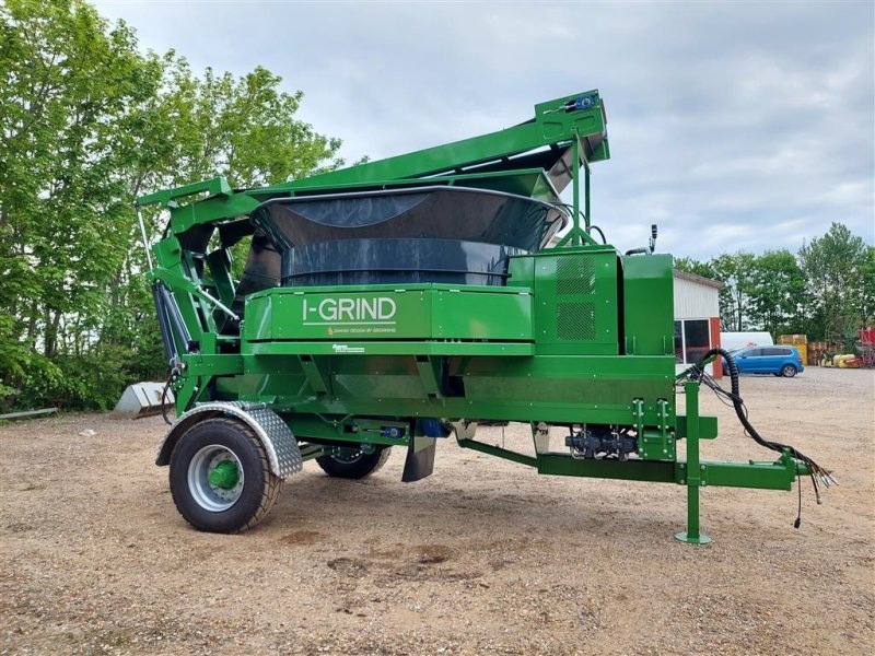 Car trailers up to 3.5 t Topper ROTO ZOOM BOOM 15T