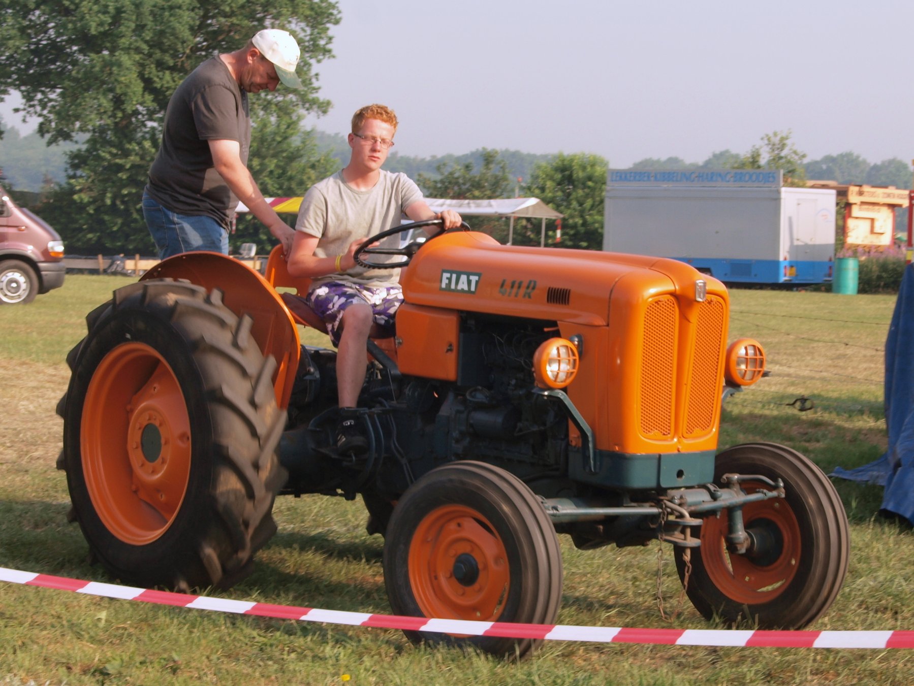 Tractor Fiat 411R
