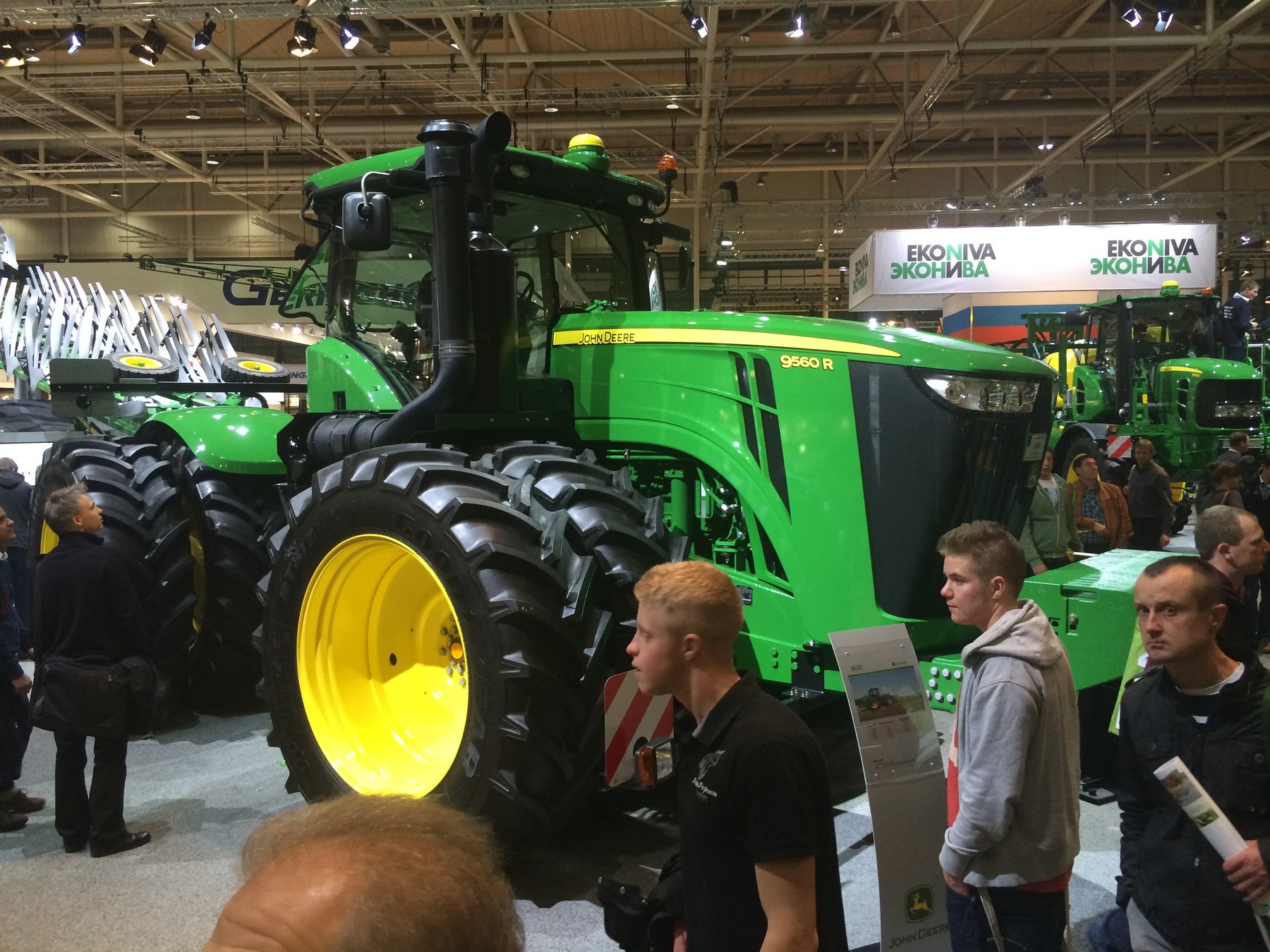 John Deere 9560R