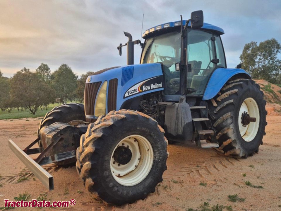 Tractor New Holland TG210 4WD