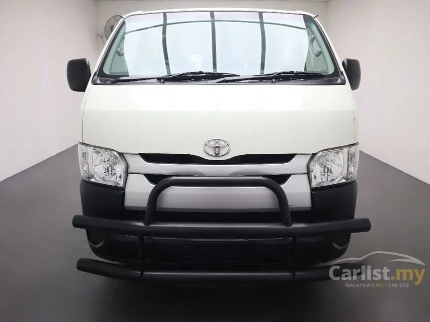 Van Toyota LXH22L-SBMRSW-VAN/343