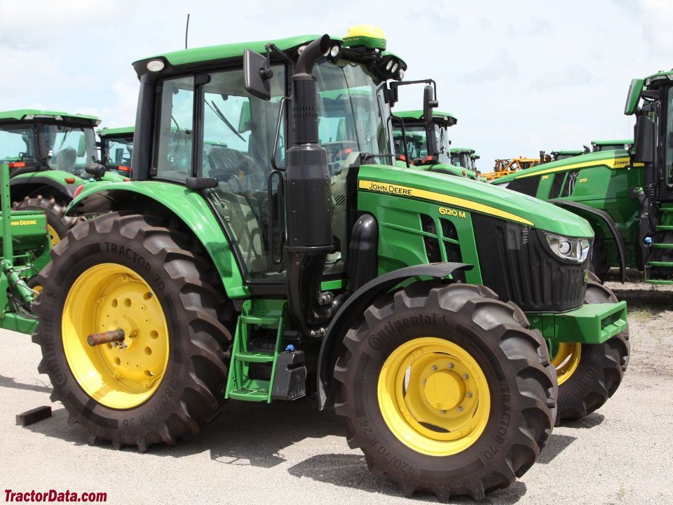 John Deere 6120