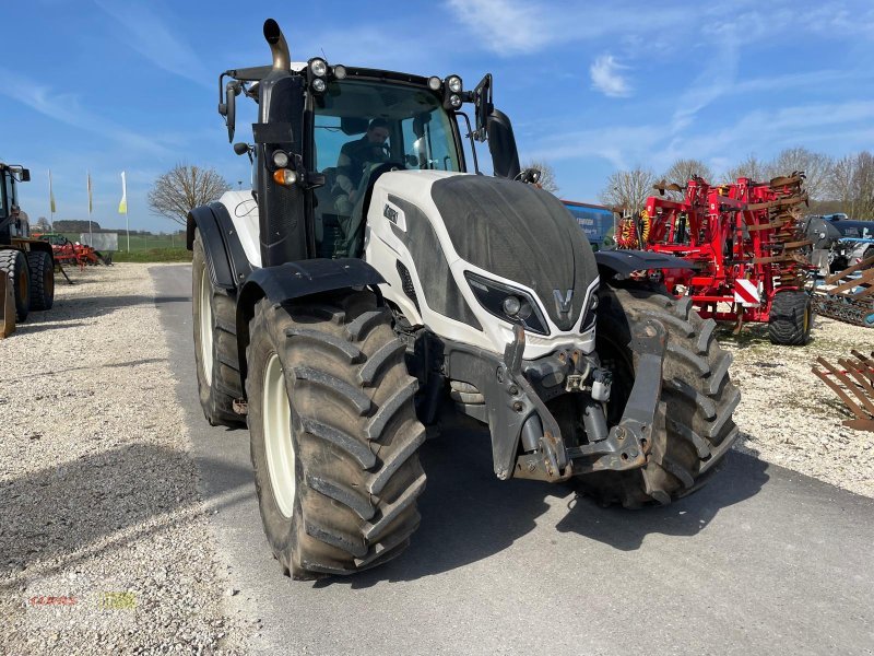 Valtra T254