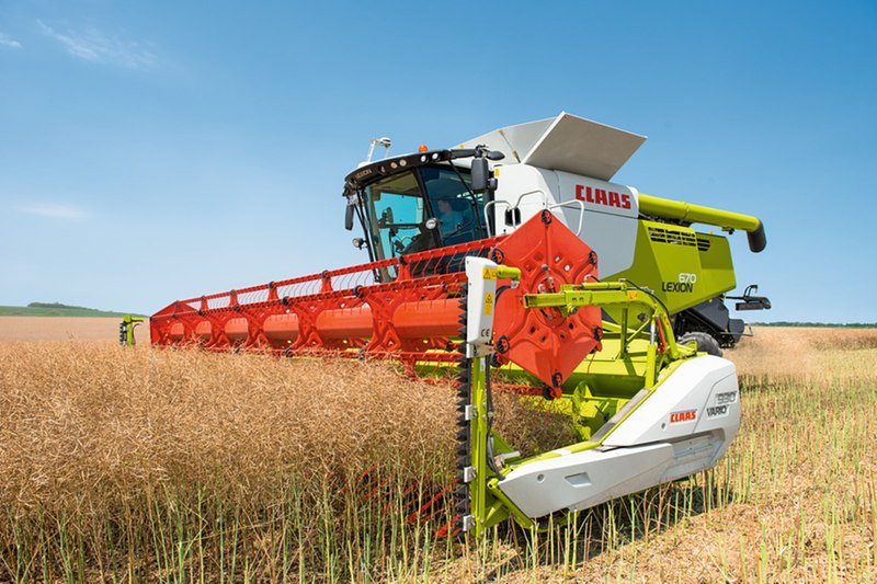 Harvester CLAAS Lexion 630 Montana