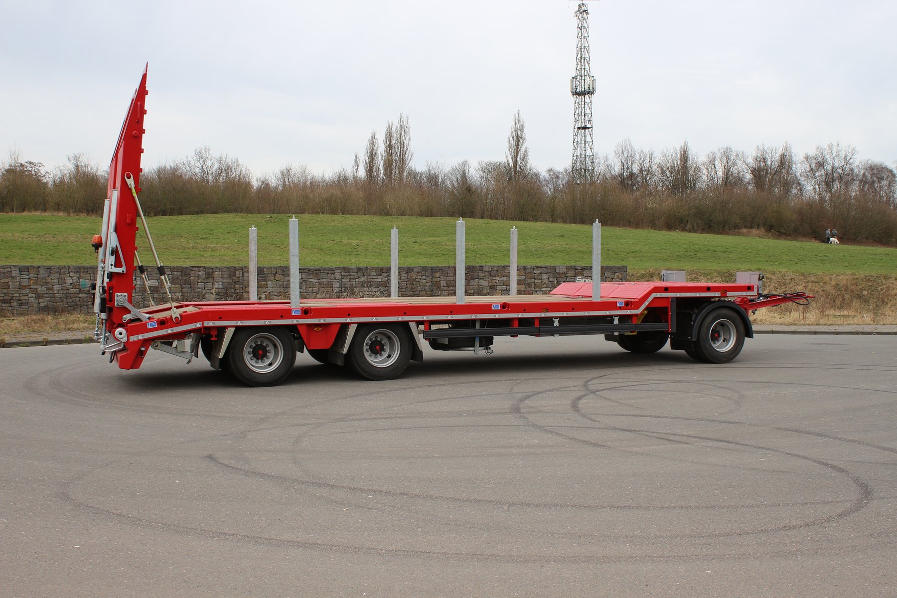 Trailer Langendorf Tue 32/2-2