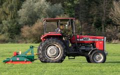 Massey Ferguson MF 260