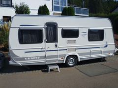 Fendt-Caravan SAPHIR 495 TG