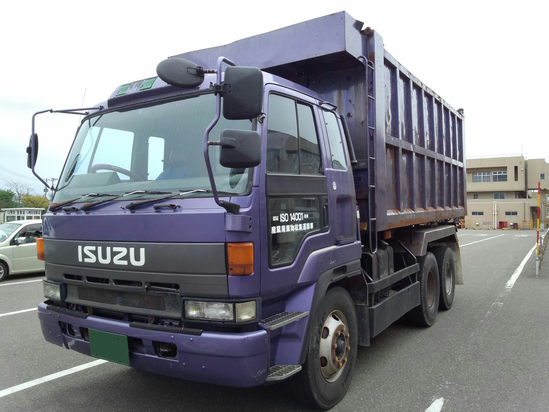 Van Isuzu ISUZU CREW 3.0 AT