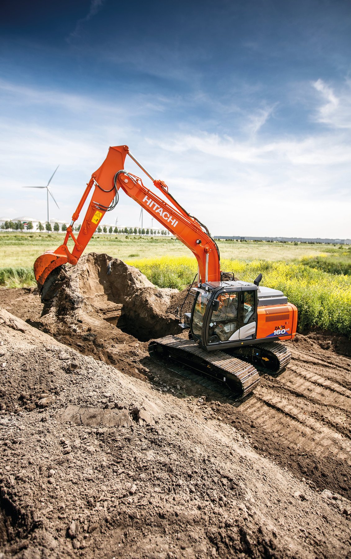 Excavator Hitachi ZX160LC