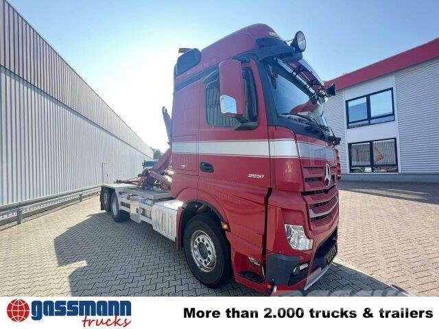 Truck Mercedes Benz 2551L 6X2