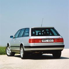 Audi AVANT 100