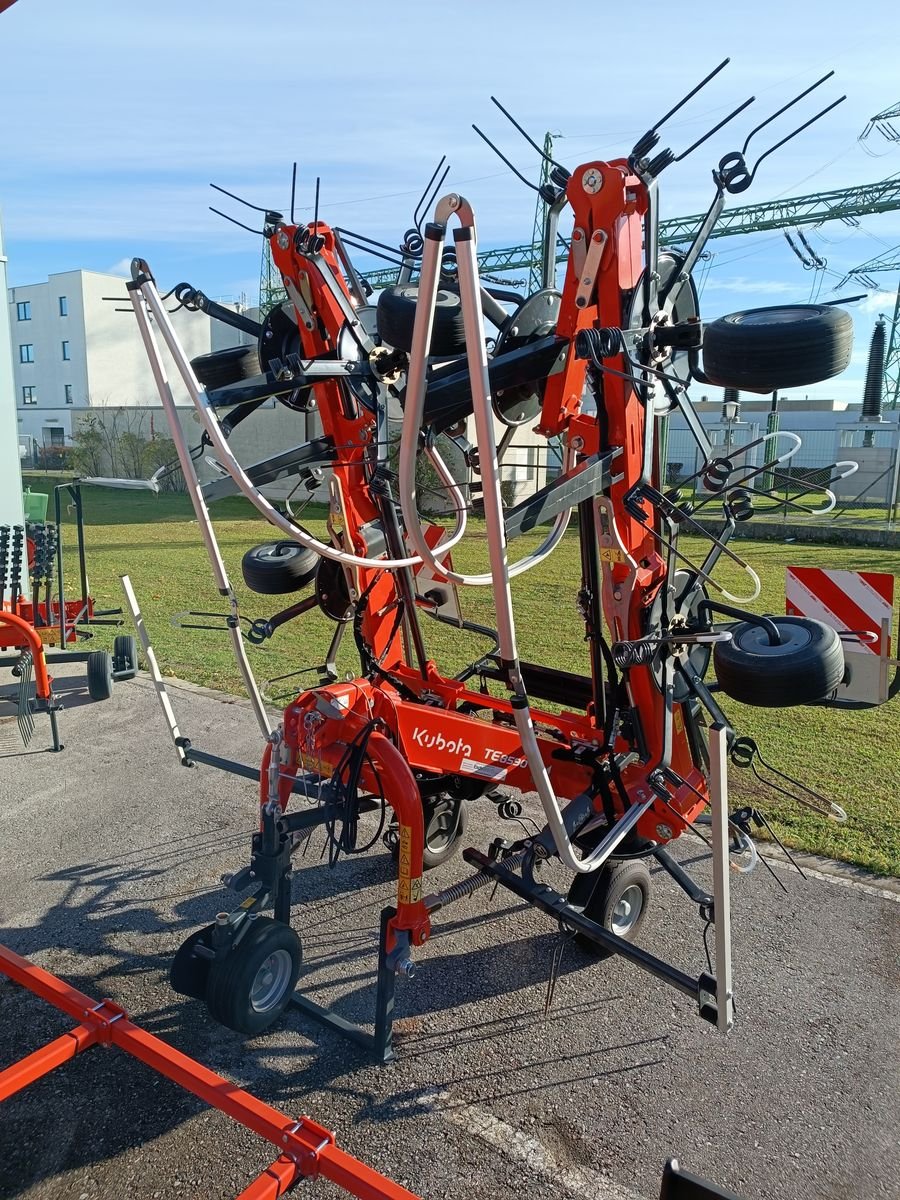 Maschine Kubota TE8590