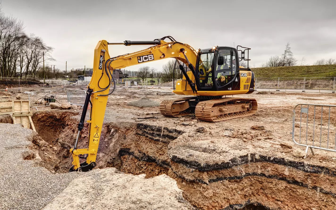 JCB JS130HD