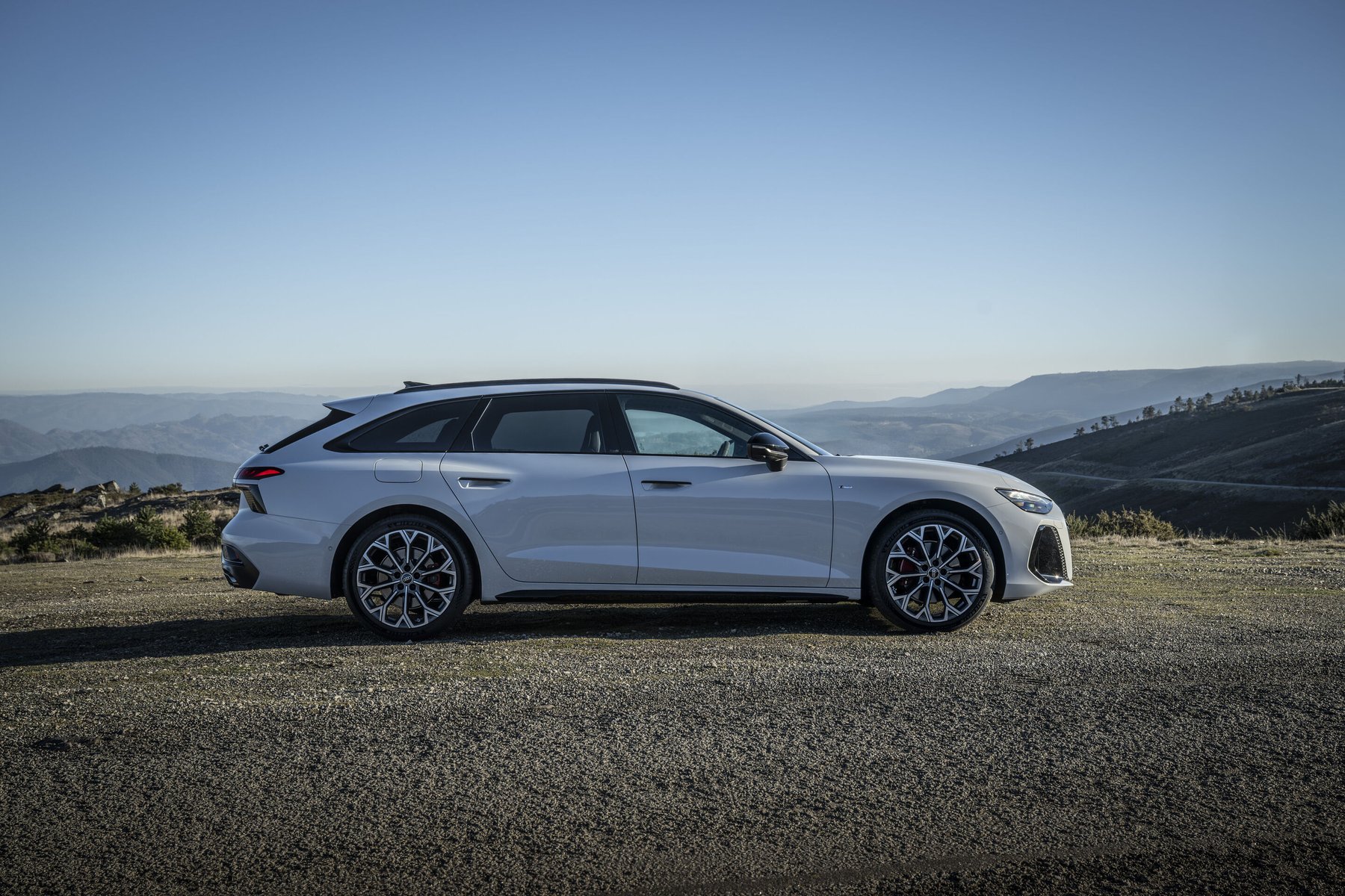 Samochód dostawczy Audi A6 AVANT