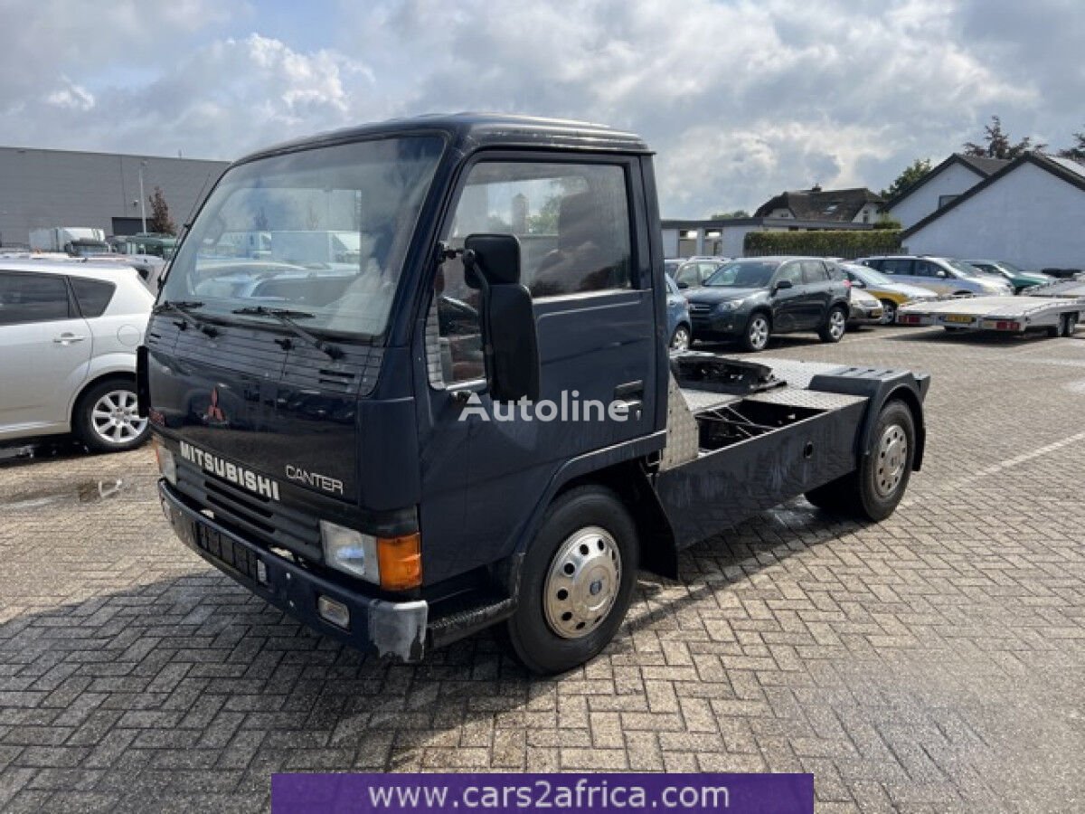 Truck Mitsubishi FE444