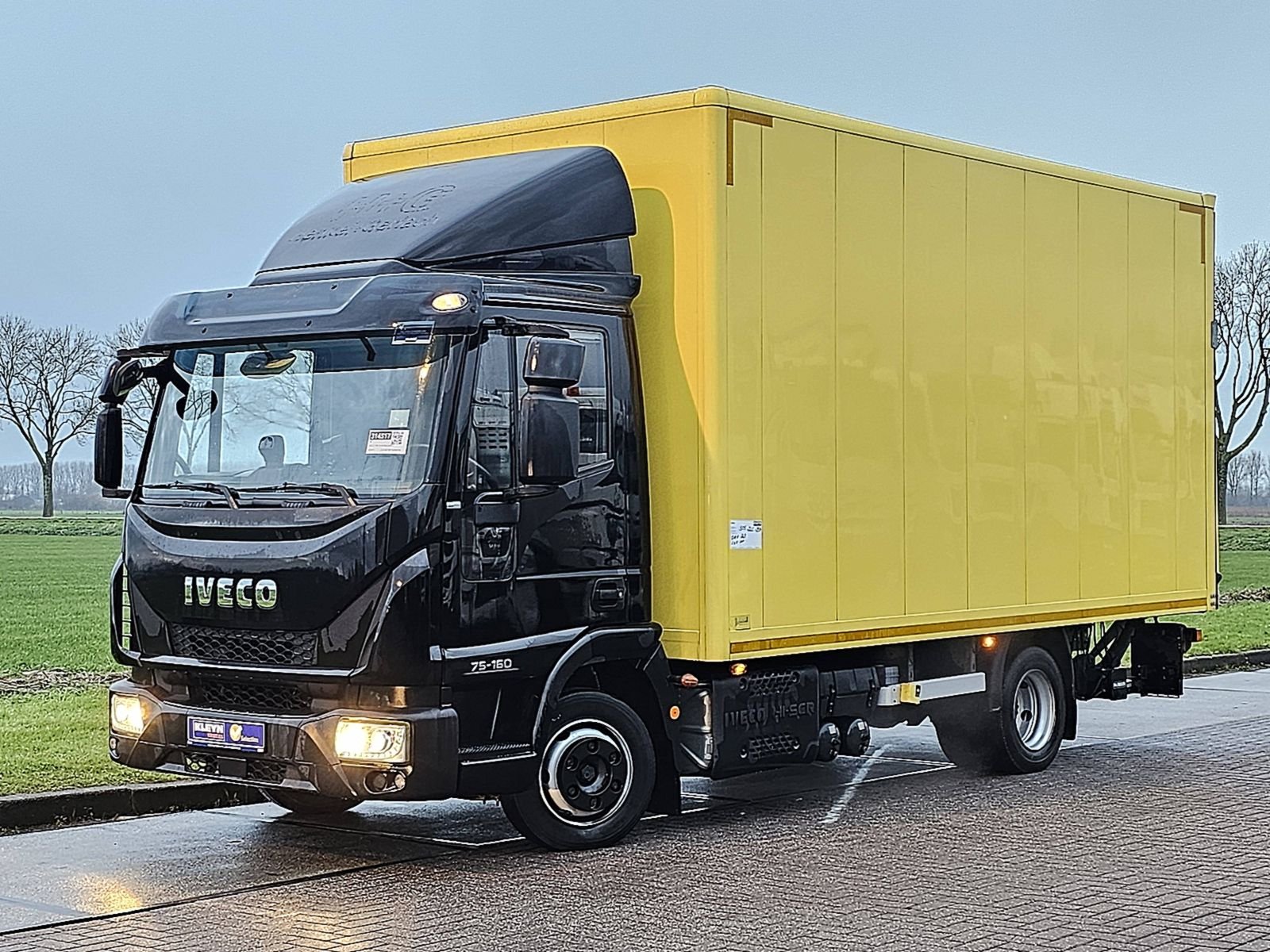 Lastwagen Iveco 75E13-P /333