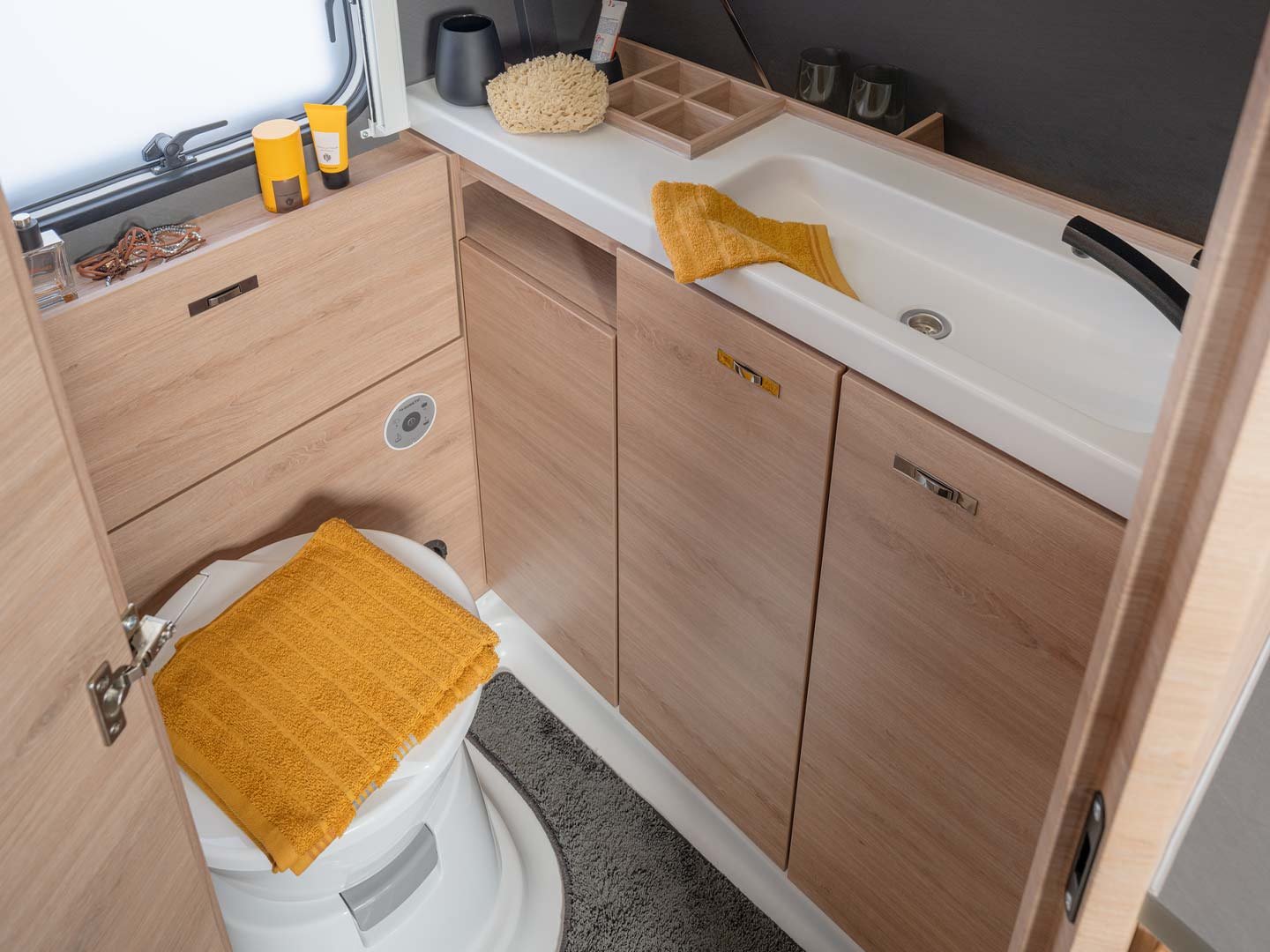 Knaus KNAUS 380