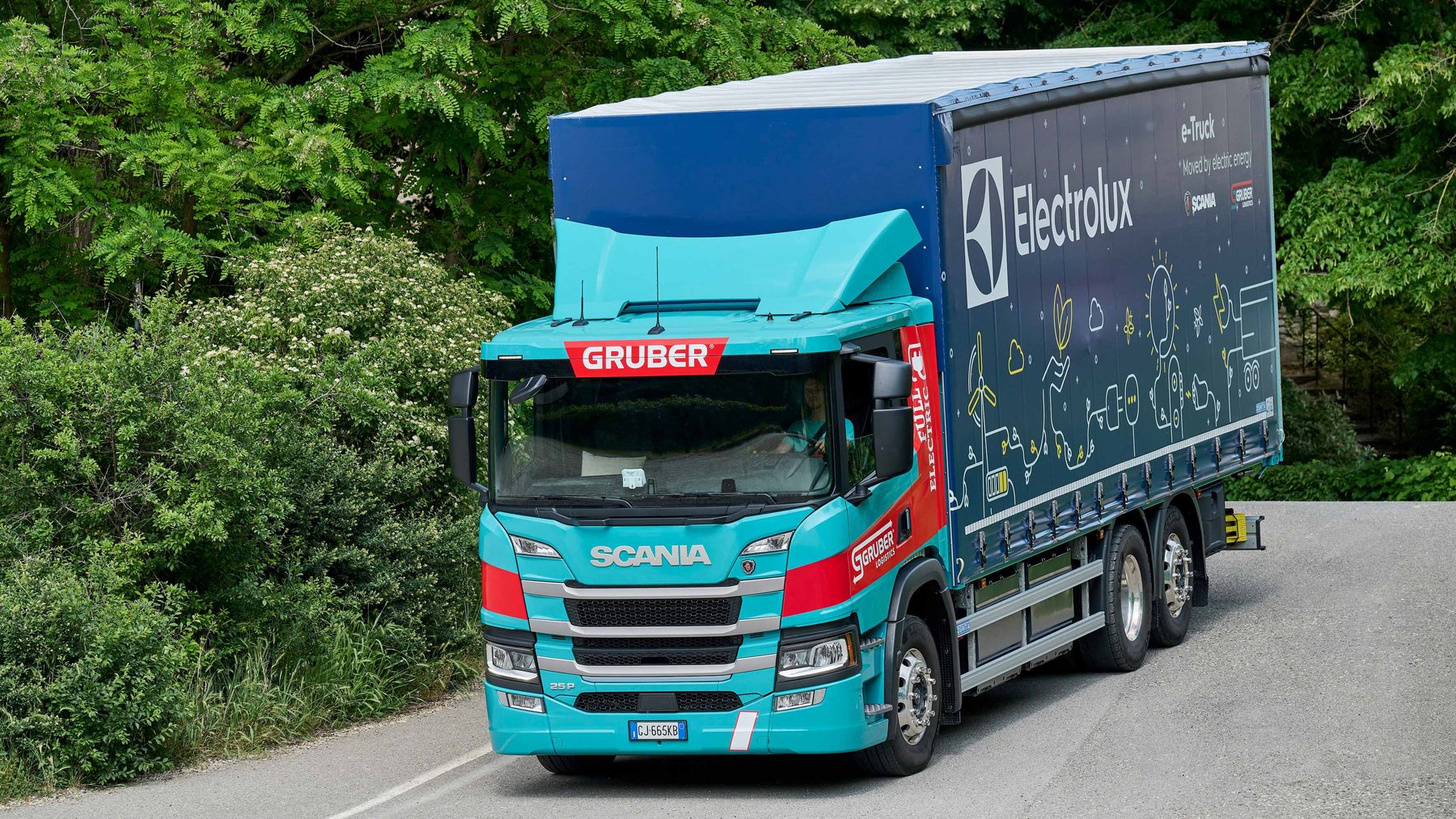 Lastwagen Scania FLB11