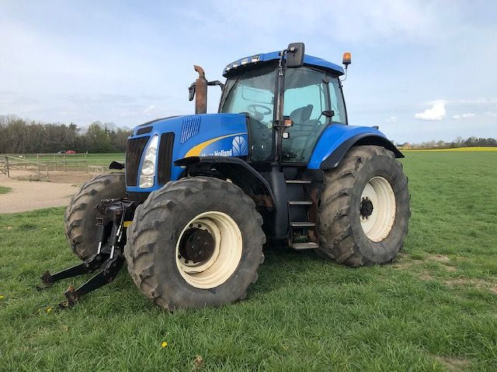 Tractor New Holland T 8040