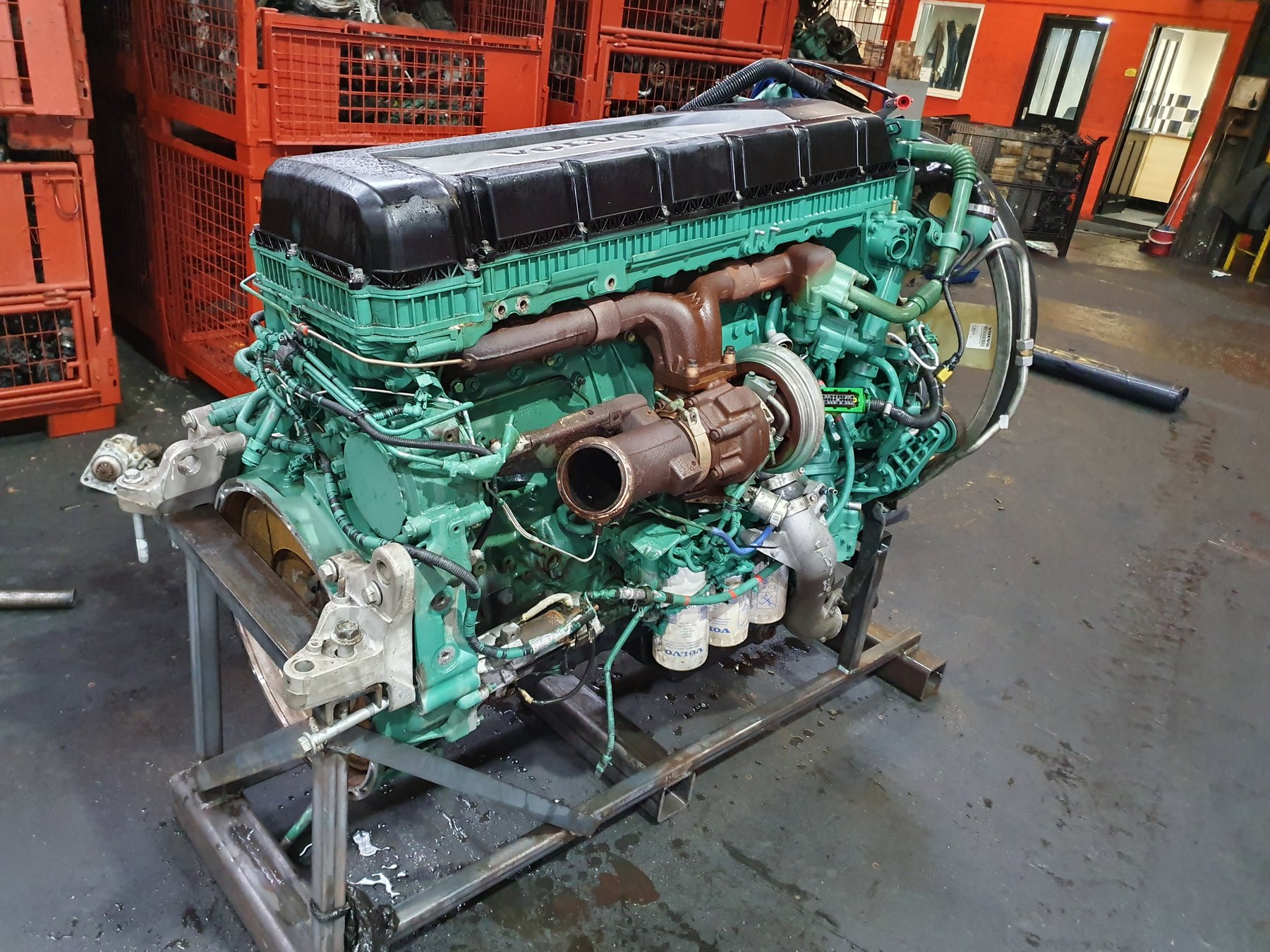 Heavy-duty on-road engines Volvo D13M-455